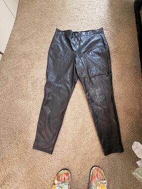 Express Women’s Black Faux Leather leggings